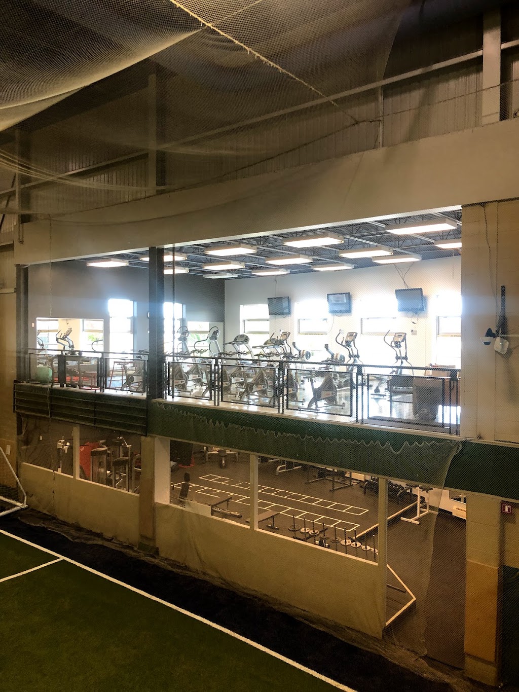 Sports Complex Jean De La Mennais | 870 Chem. de Saint-Jean, La Prairie, QC J5R 2L5, Canada | Phone: (450) 444-7235
