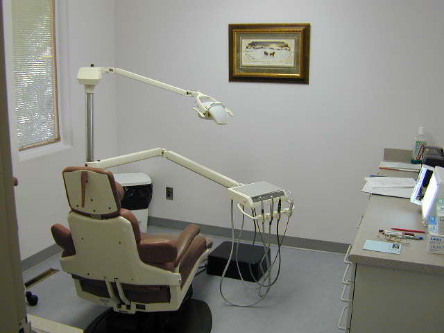 The Dental Centre - Sunderland | 26 Church St S, Sunderland, ON L0C 1H0, Canada | Phone: (877) 711-7771