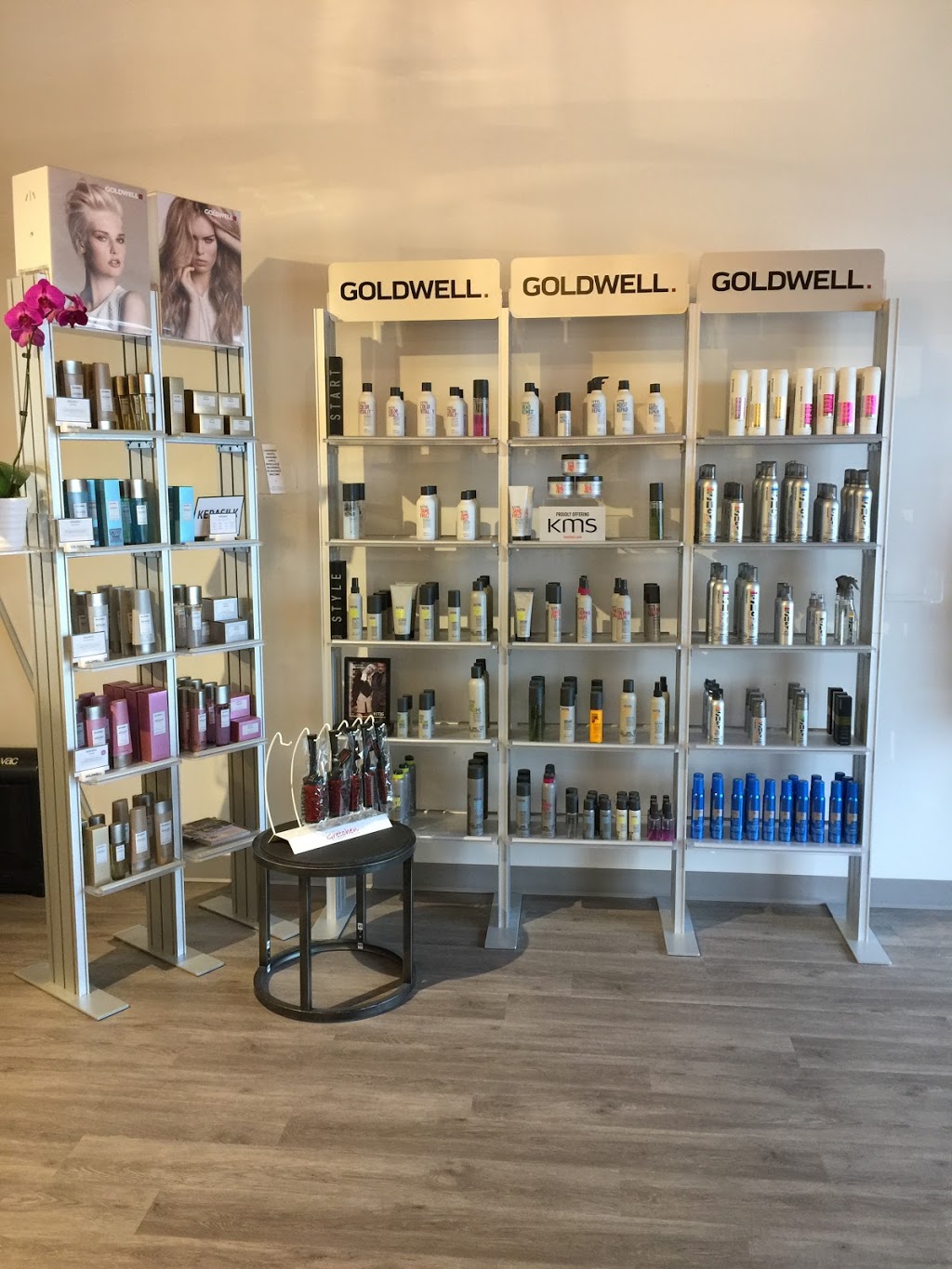 Hypnotyc Hair Lounge | 1627 Niagara Stone Rd Box 1100, Virgil, ON L0S 1T0, Canada | Phone: (905) 468-4888