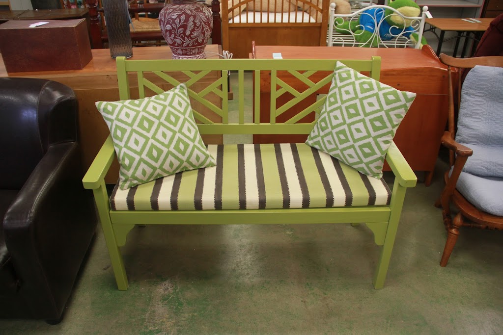 Habitat For Humanity ReStore Comox Valley | 1755 13 St, Courtenay, BC V9N 7B6, Canada | Phone: (250) 334-3784