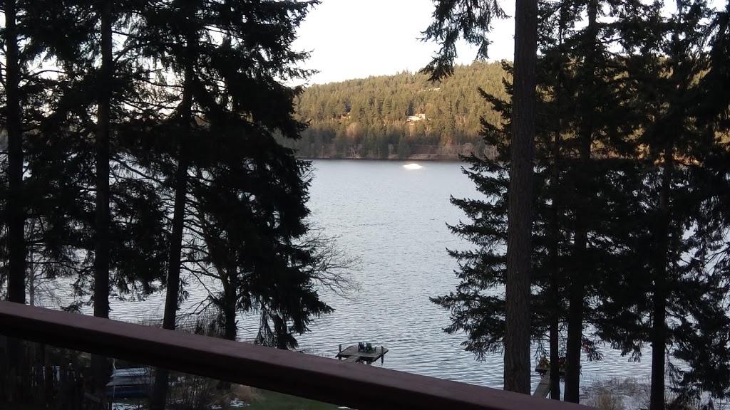 Maple Ridge Cottages | 301 Tripp Rd, Salt Spring Island, BC V8K 1K6, Canada | Phone: (250) 537-5977