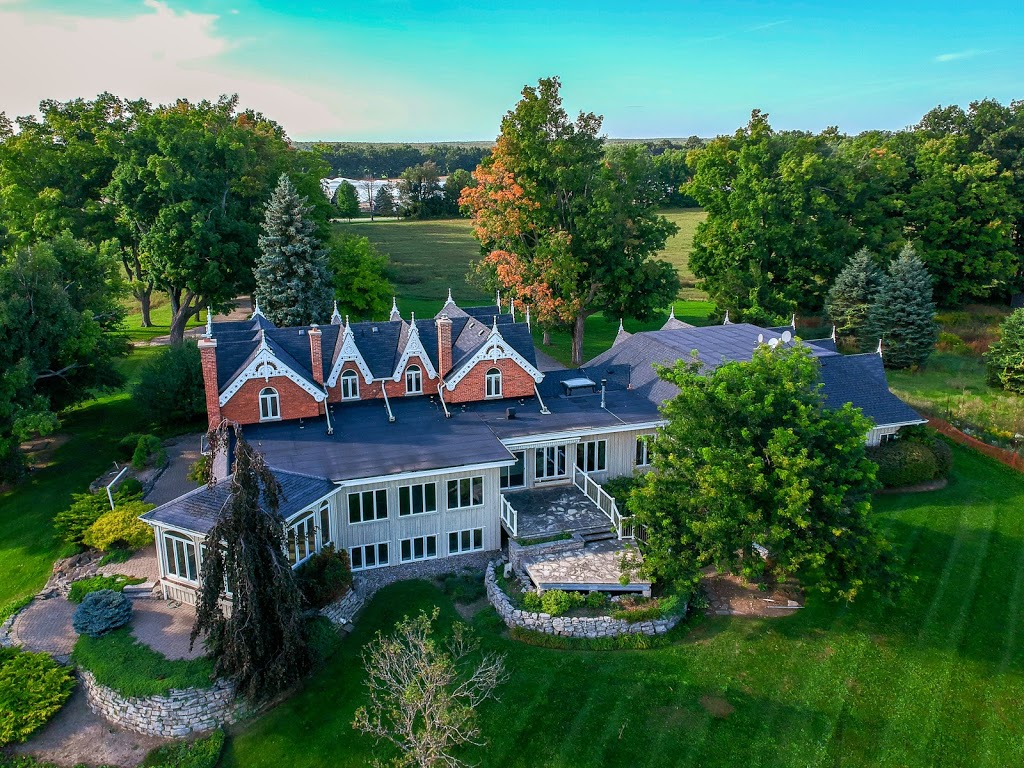 Drone Vantage Canada | 2445 Adamvale Crescent, Oakville, ON L6M 0E1, Canada | Phone: (289) 300-0408