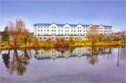 Waterside Retirement Community | 105 McNeely Ave, Carleton Place, ON K7C 0B6, Canada | Phone: (613) 253-2010