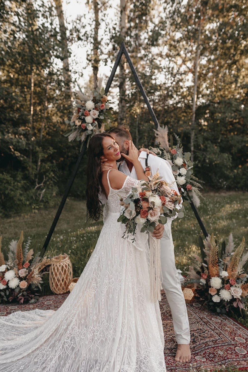 Yellow Birch Floral & Design | 92 6 Ave, Gimli, MB R0C 1B0, Canada | Phone: (204) 781-8633