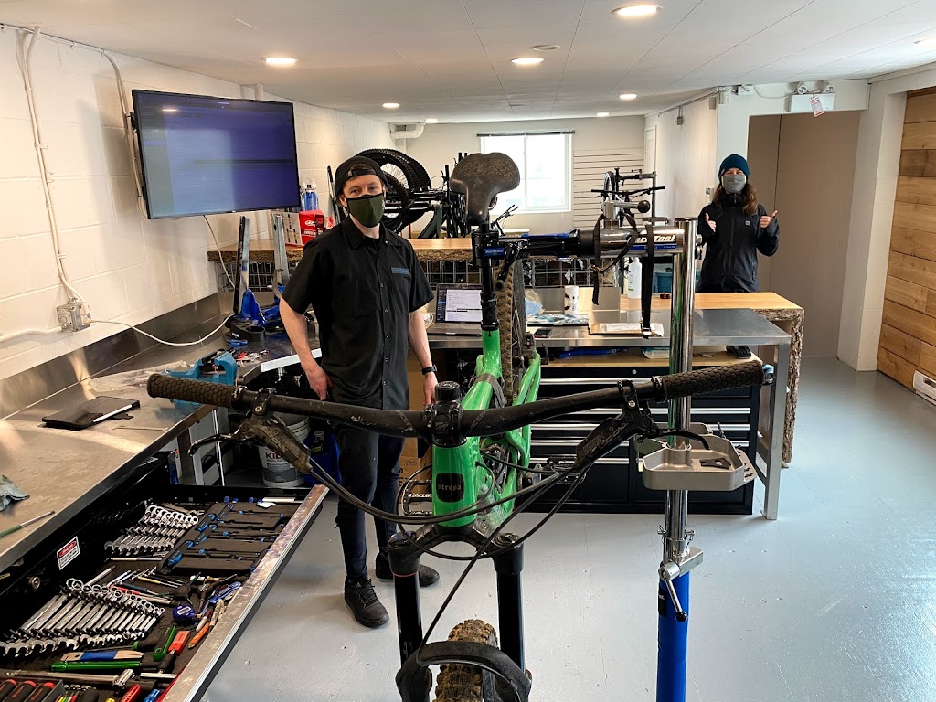 Dialed Bike Service | 315 Mansfield Pl, North Vancouver, BC V7J 1E4, Canada | Phone: (604) 318-8015