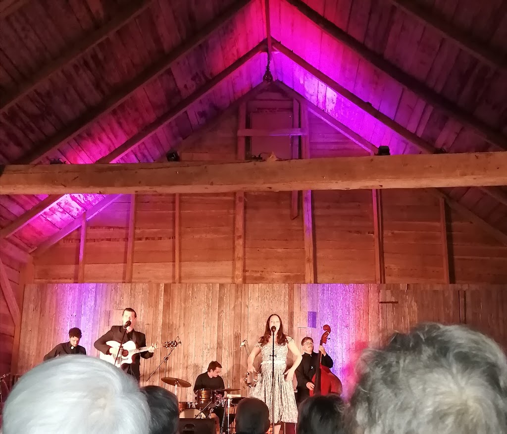 The Music Barn | 18 Station Rd, Sackville, NB E4L 1K6, Canada | Phone: (506) 224-0411