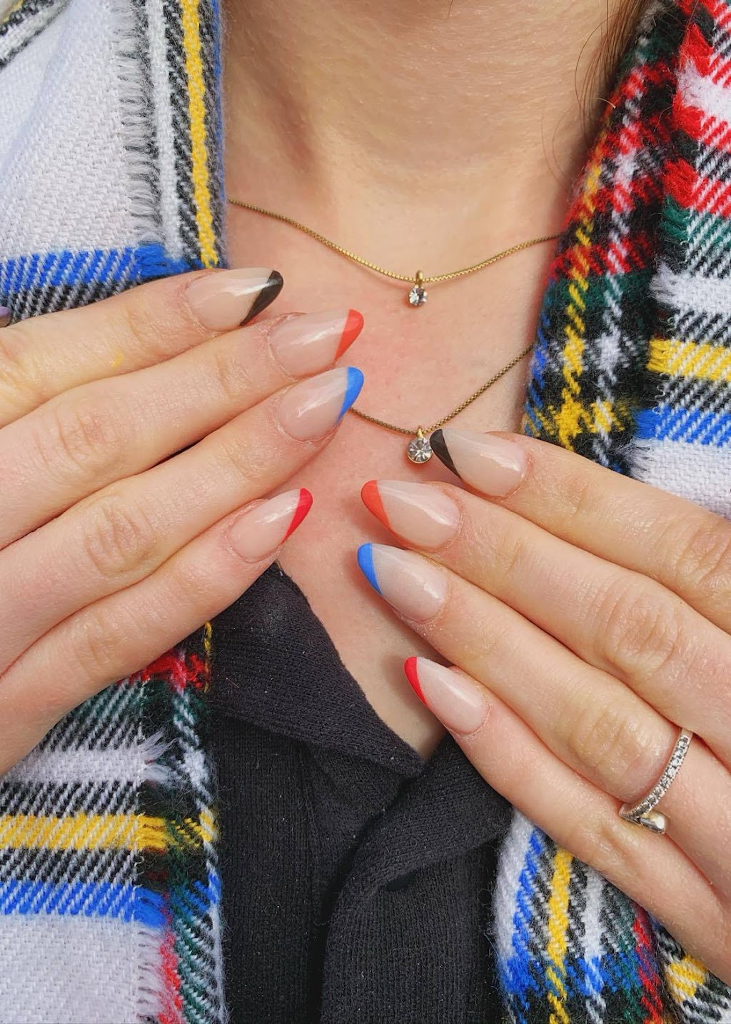 Ongles DW | 8835 Boulevard de St Canut, Mirabel, QC J7N 1P2, Canada | Phone: (514) 742-7832