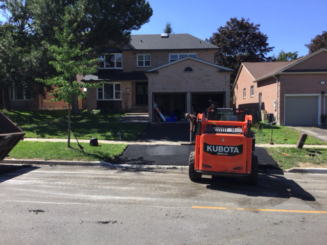 Paving Army | 2-6153 Main St, Whitchurch-Stouffville, ON L4A 3R6, Canada | Phone: (647) 393-8417
