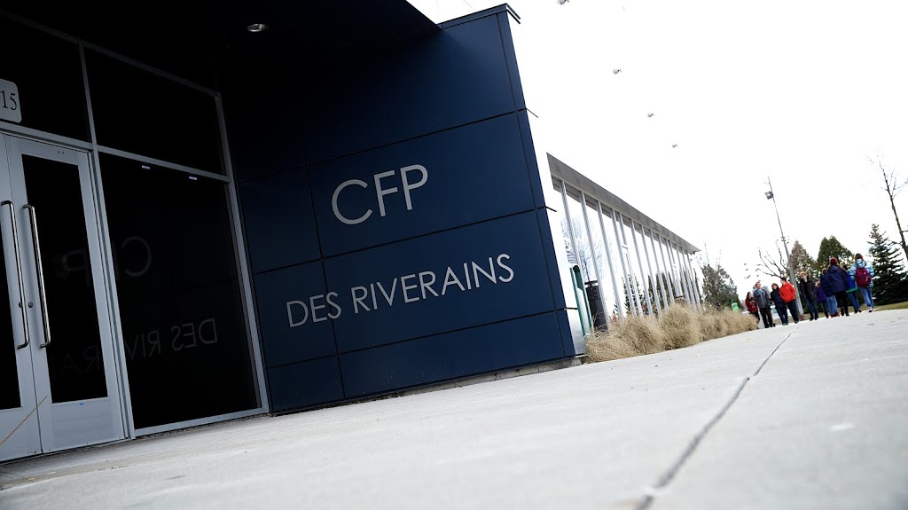 Vocational Training Center Des Riverains | 120 Rue Valmont, Repentigny, QC J5Y 1N9, Canada | Phone: (450) 492-3538