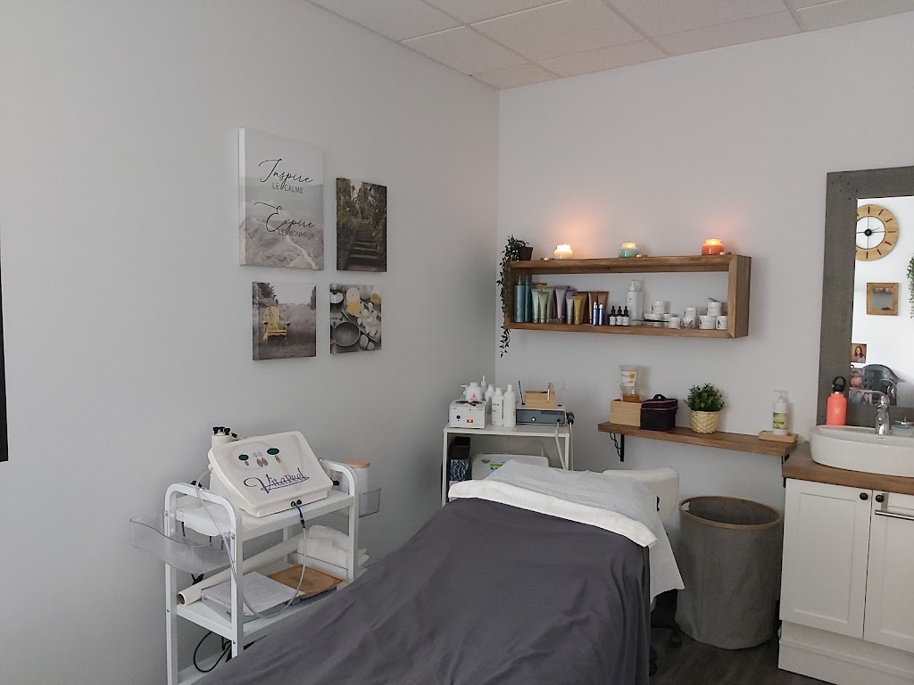 Esthétique Sylvie Colgan | Complexe 234, 2e Avenue, Lac-Etchemin, QC G0R 1S0, Canada | Phone: (418) 957-2029
