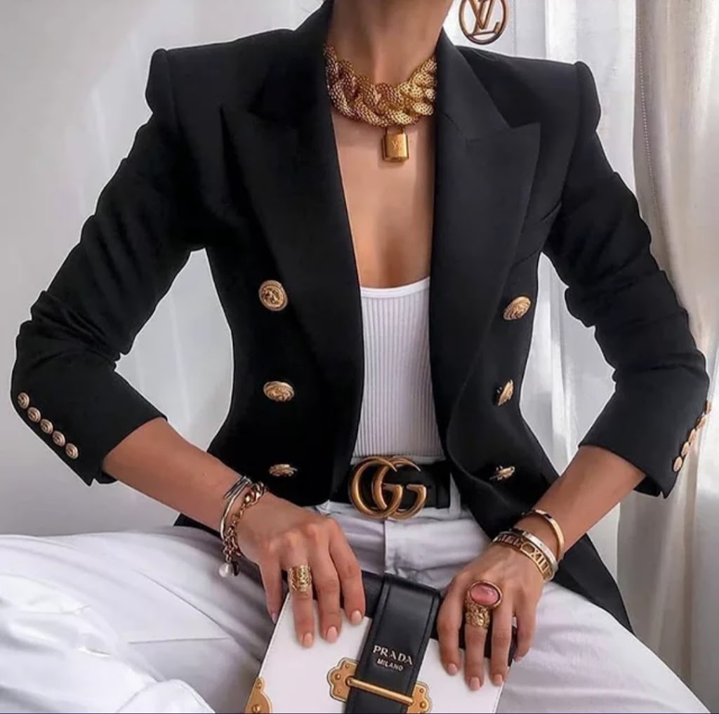 Stylish Fashion | 13 Golfview Blvd, Bradford, ON L3Z 3Z1, Canada | Phone: (877) 630-0473