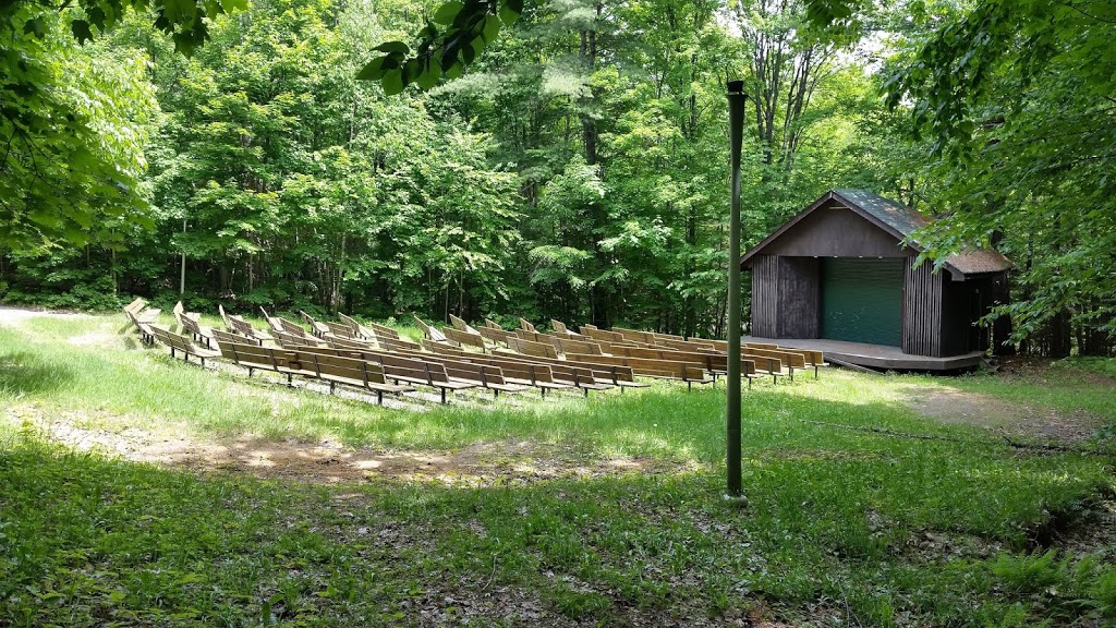 Mayflower Lake Trail | Huntsville, ON P1H 2J4, Canada | Phone: (705) 789-5105