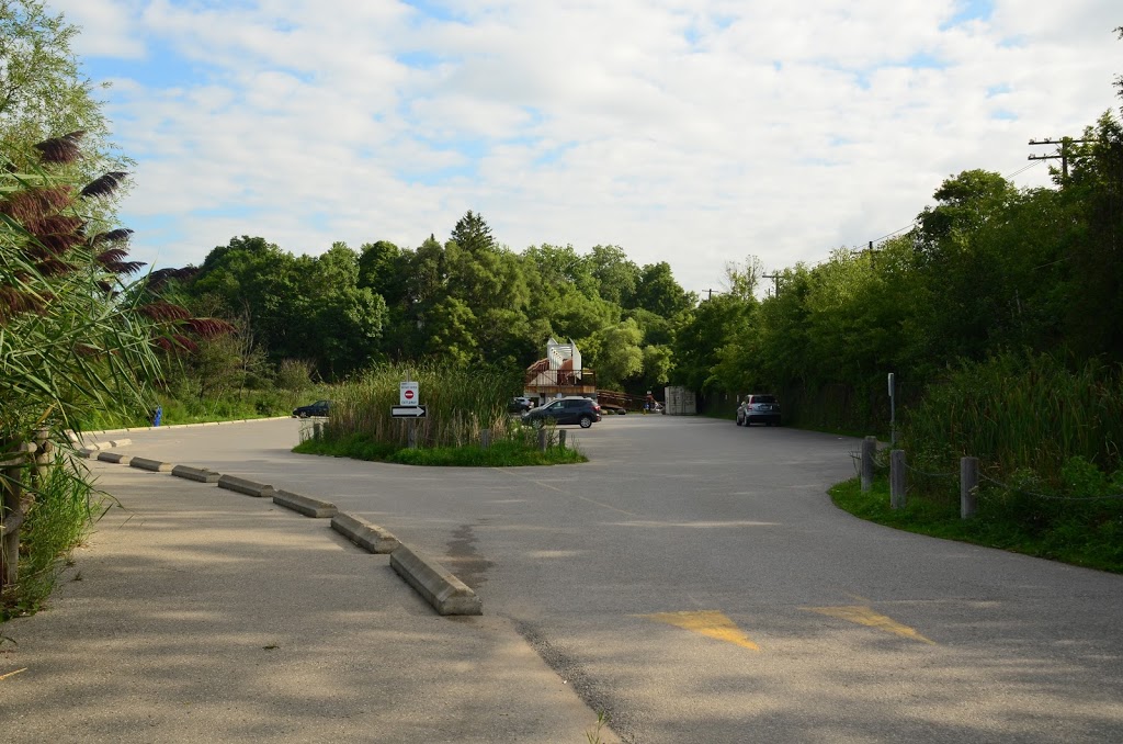 Parking Lot For Rouge Hill National Park | West Rouge, Toronto, ON M1C 4R2, Canada
