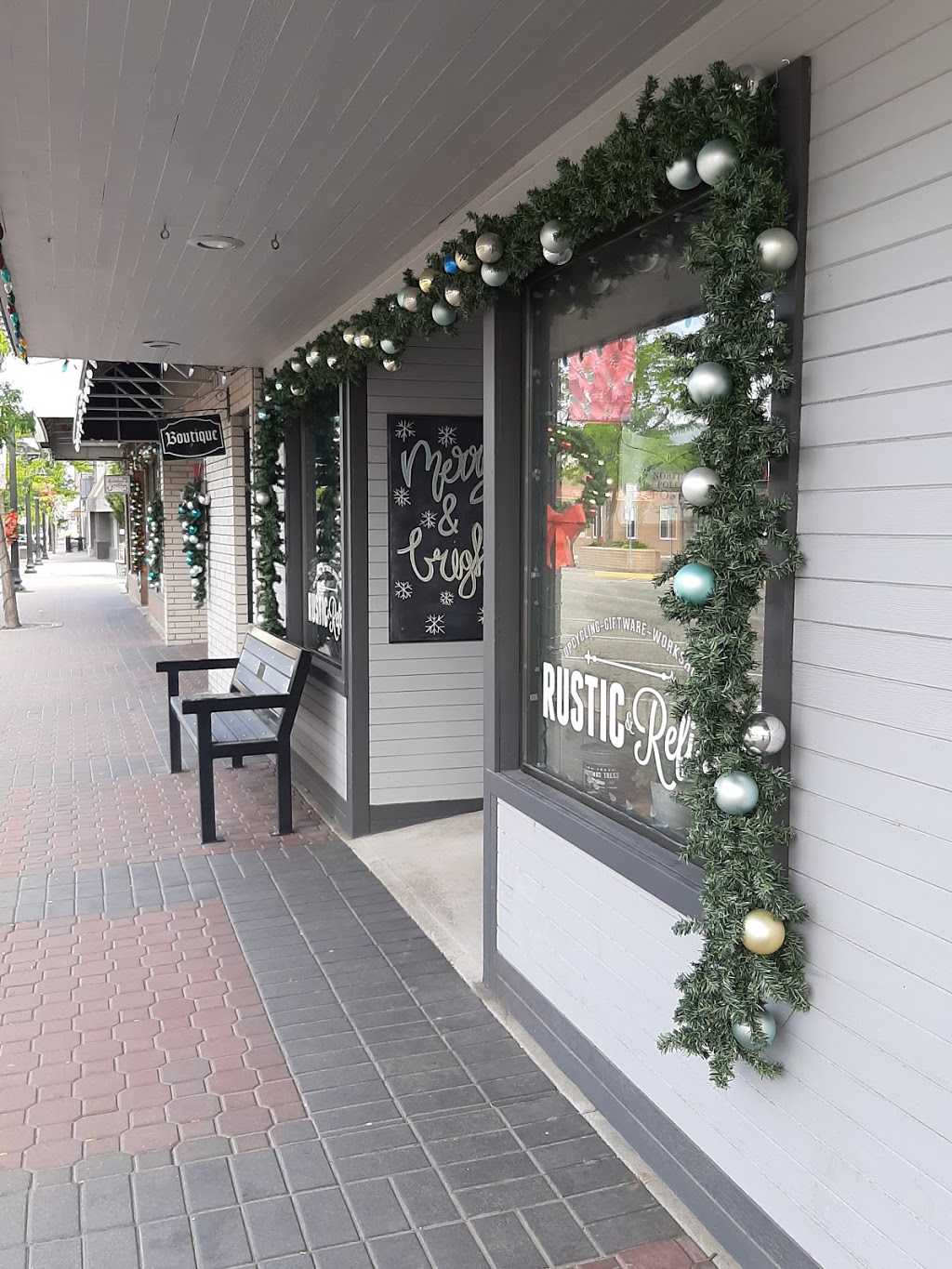 Summerland Home Hardware | 10115 Main St, Summerland, BC V0H 1Z0, Canada | Phone: (250) 494-4663