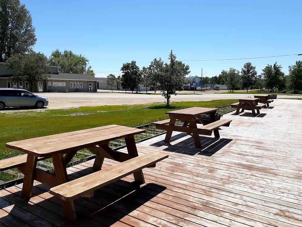 Riverton Motor Inn | 83 Main St, Riverton, MB R0C 2R0, Canada | Phone: (204) 378-5118
