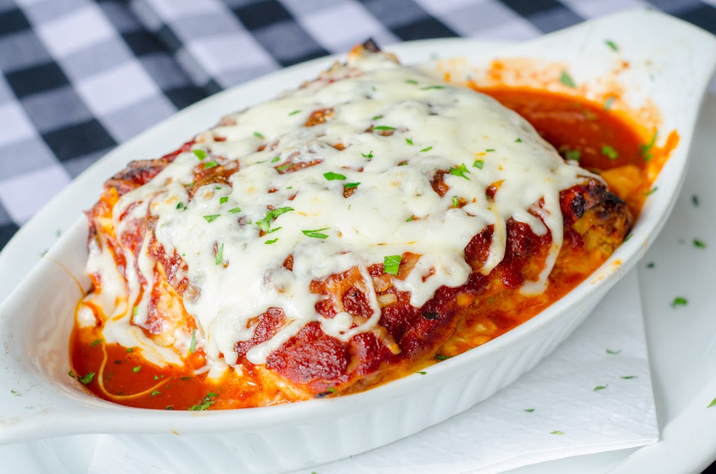 Amicos Pizza - Italian Food Delivery & Takeout | 1648 Queen St W, Toronto, ON M6R 1B2, Canada | Phone: (416) 537-2222