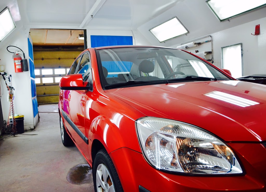 Carrosserie Ste Thérèse | 3 Rue Gratton, Sainte-Thérèse, QC J7E 3A8, Canada | Phone: (450) 430-4303