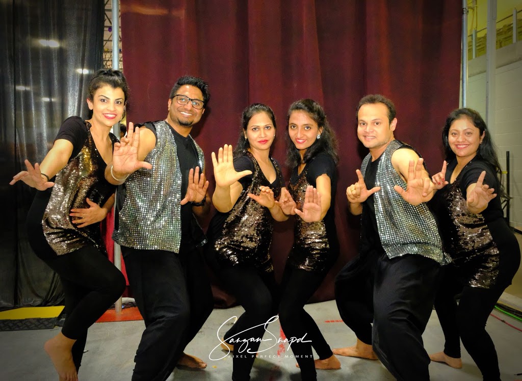 Chak de! Canada - Bollywood Dance & Fitness | 536 Steddick Ct, Mississauga, ON L5R 3T1, Canada | Phone: (416) 526-5151