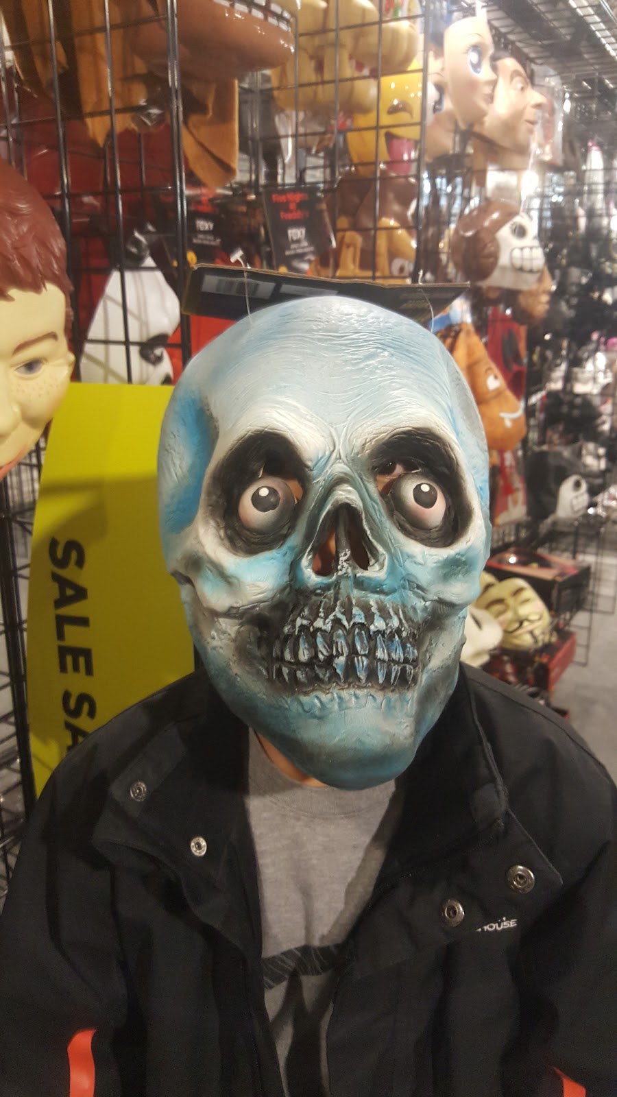 Halloween Alley | 1175 Hyde Park Rd, London, ON N6H 5K5, Canada | Phone: (519) 657-0110