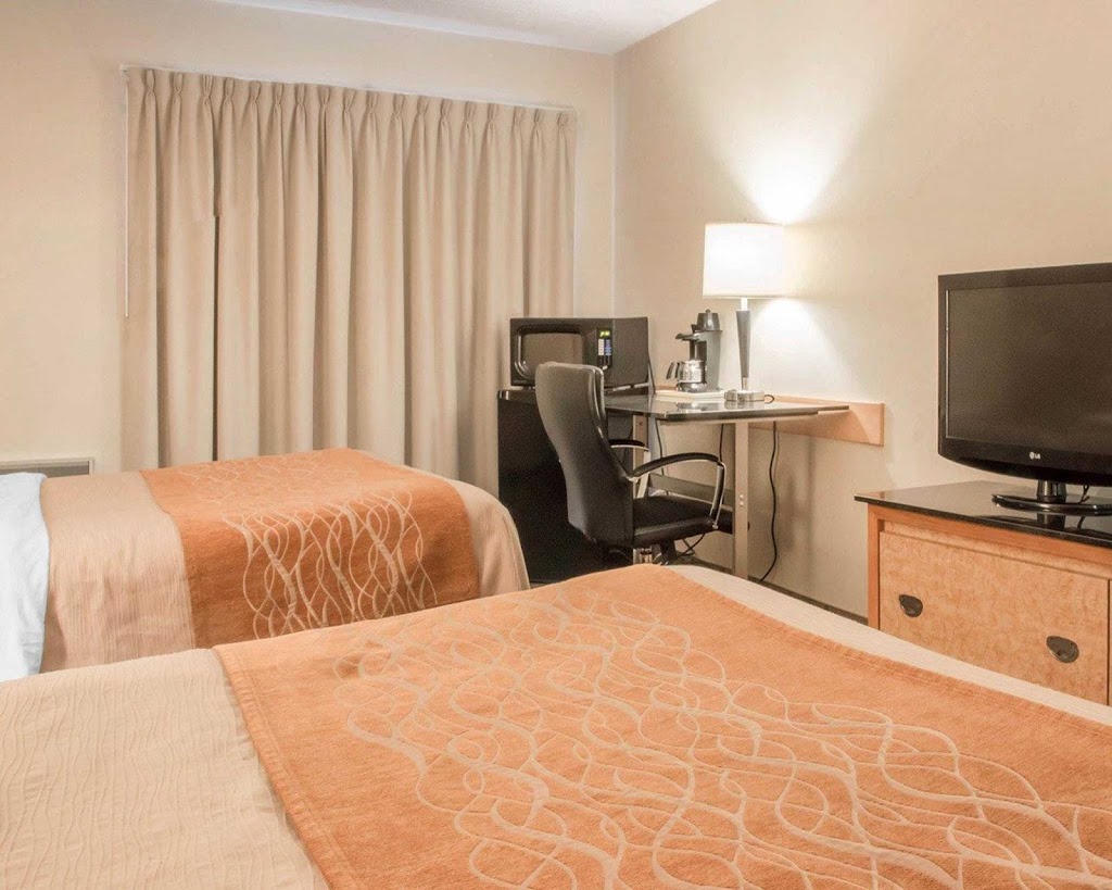 Comfort Inn South | 3109 Pembina Hwy, Winnipeg, MB R3T 4R6, Canada | Phone: (204) 269-7390