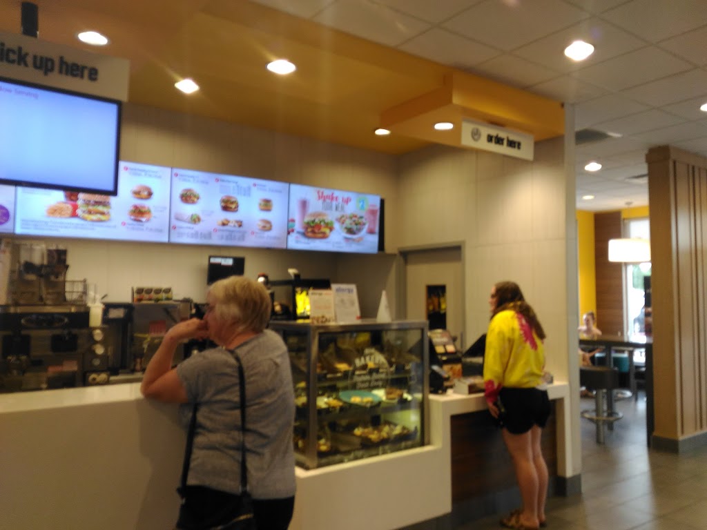 McDonalds | 507 Norwich Ave, Woodstock, ON N4S 9A2, Canada | Phone: (519) 539-4475