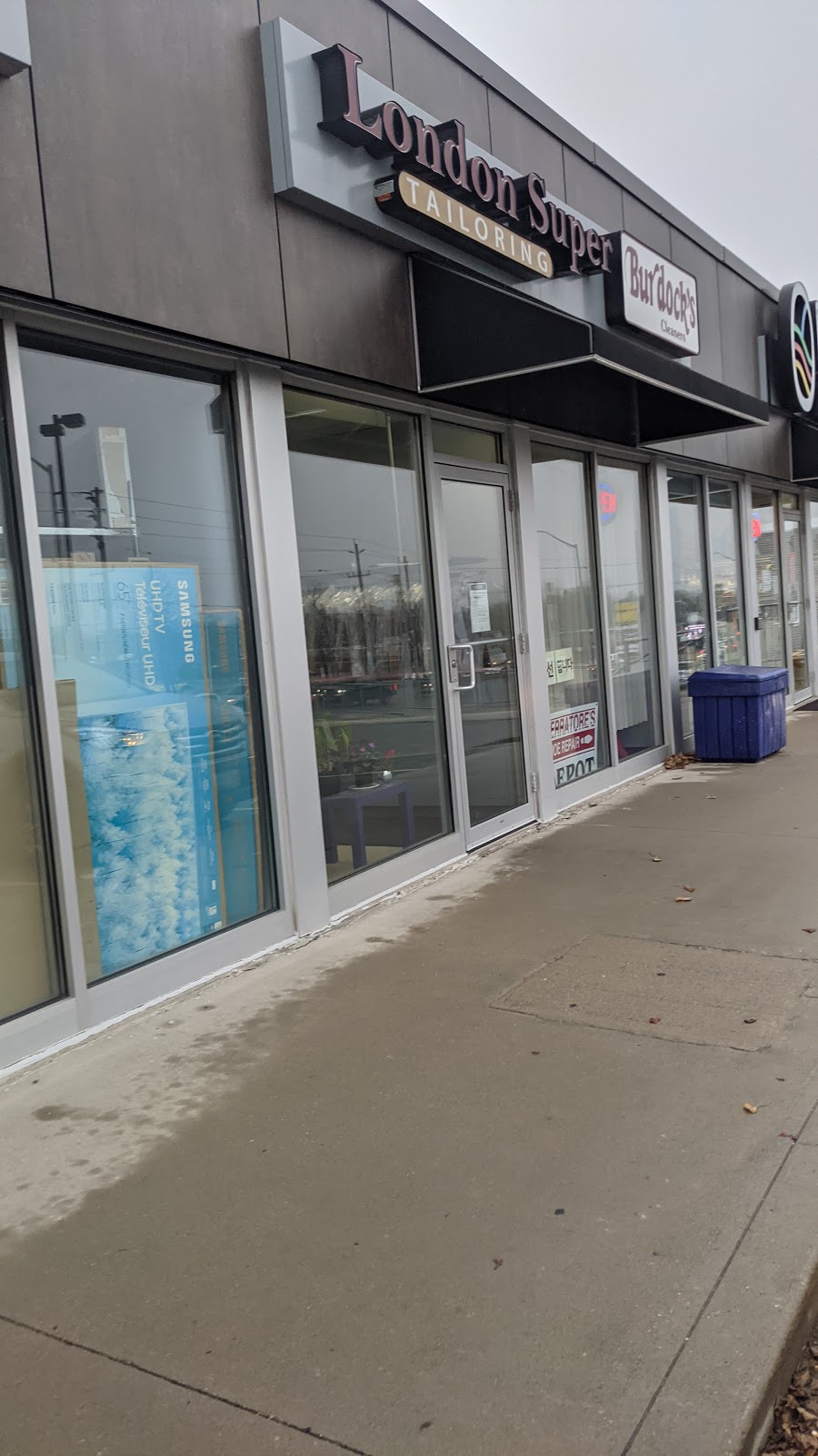 London Super Tailoring & Dry Cleaning | 515 Wharncliffe Rd S, London, ON N6J 2N1, Canada | Phone: (519) 439-9751