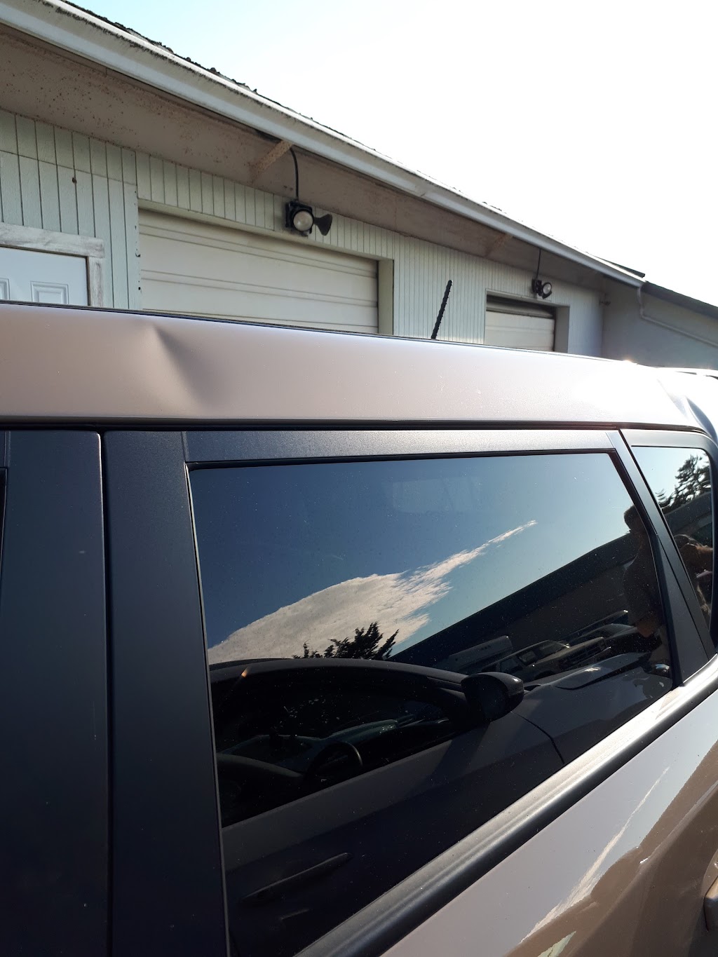 Peninsula Towing | 6678 Bertram Pl, Saanichton, BC V8M 1Z6, Canada | Phone: (250) 656-6911