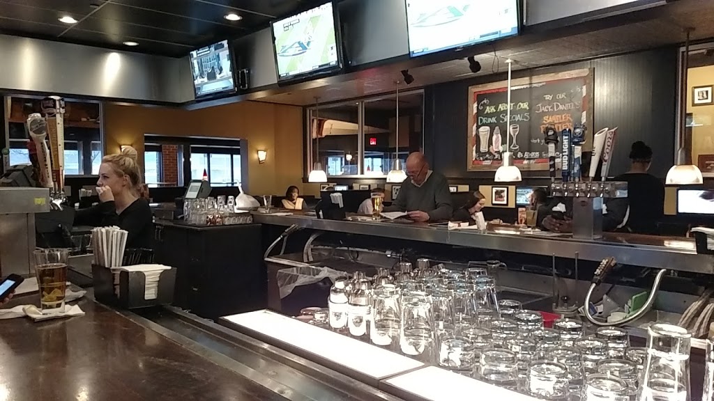 TGI Fridays | 1746 Walden Ave, Buffalo, NY 14225, USA | Phone: (716) 894-6000
