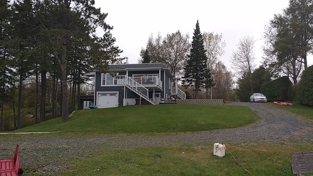 La Croisée des Rives | 24 Rue du Barrage, Saint-Claude, QC J1S 0E1, Canada