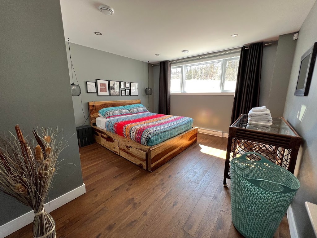 LIvresse des Sommets II | 461 Chem. du Qur du Cerf, Matawinie, QC J0K 2B0, Canada | Phone: (819) 740-6093