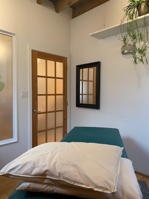 Jade Tree Healing Arts Centre | 287 Queen St S, Mississauga, ON L5M 1L9, Canada | Phone: (905) 567-8733