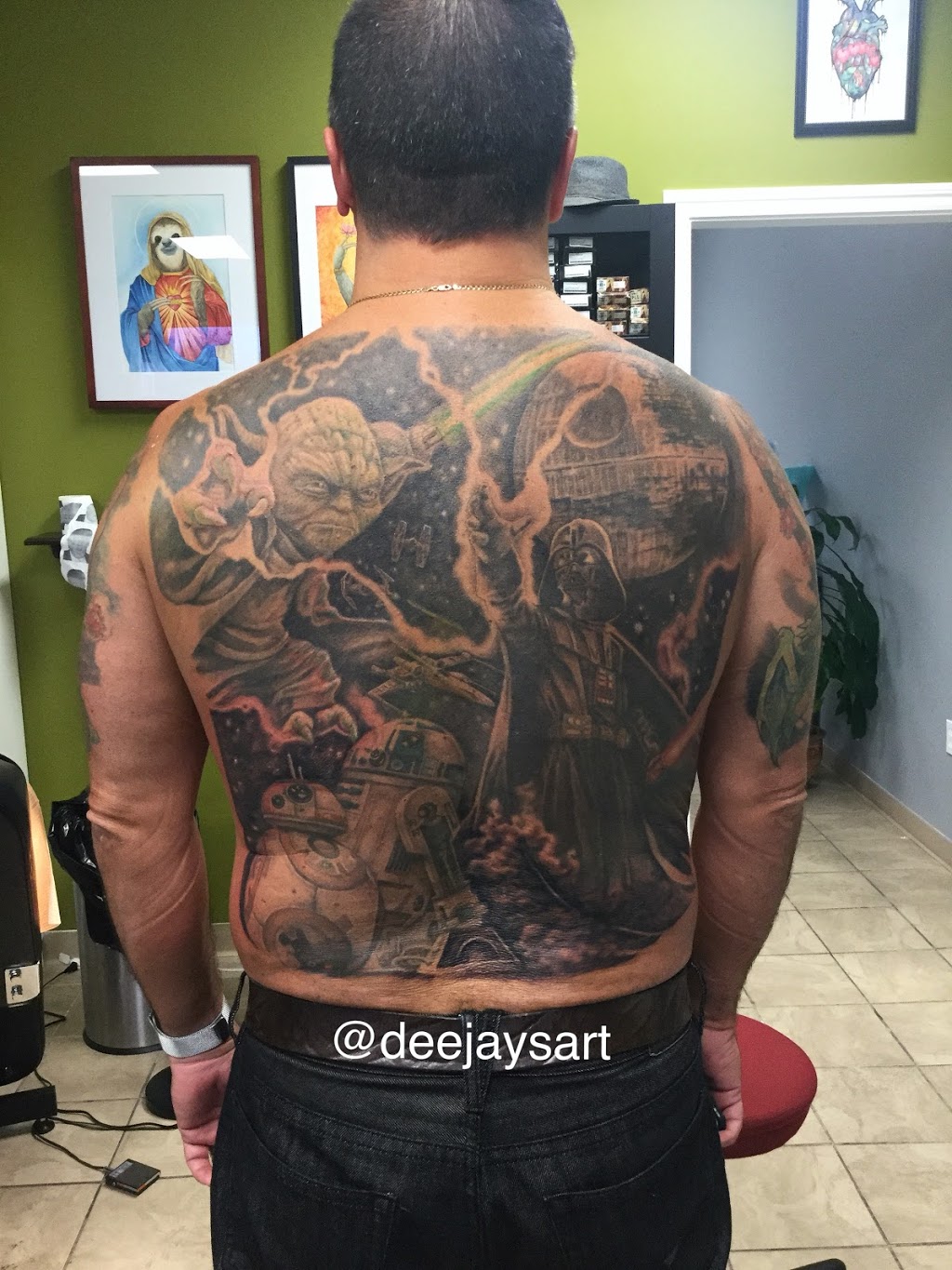 Tatouage Black Orchid | 15702 Boul de Pierrefonds, Pierrefonds, QC H9H 3P6, Canada | Phone: (514) 726-2150