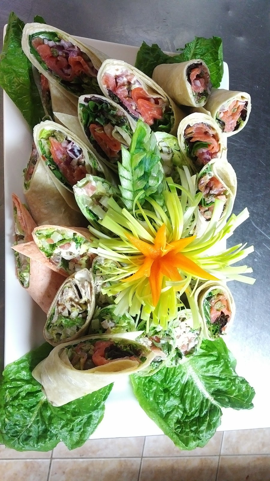 The Lake Grill | 1628 Brock St S, Whitby, ON L1N 7H9, Canada | Phone: (905) 556-0142