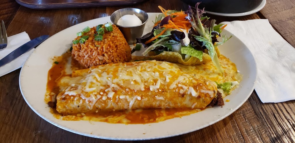 3 Amigos | 5605 Boulevard Taschereau, Brossard, QC J4Z 1A3, Canada | Phone: (450) 926-0202