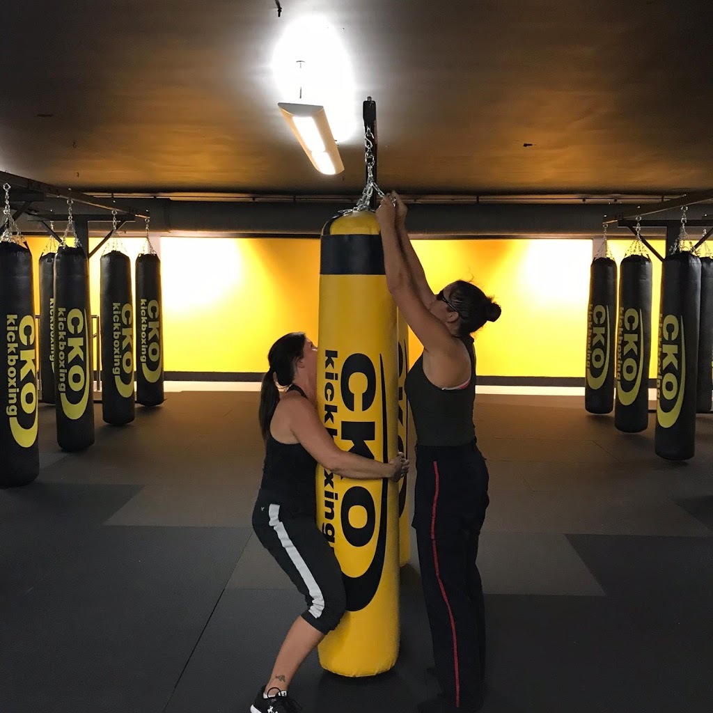 CKO Kickboxing Toronto | 3299 Lake Shore Blvd W #104, Etobicoke, ON M8W 1M8, Canada | Phone: (416) 855-2256