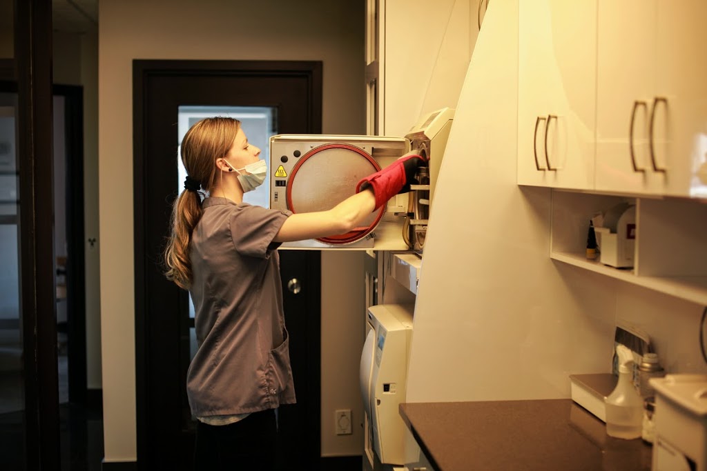 Clinique Dentaire Olivier Leblond | 1100 Boulevard Frontenac E, Thetford Mines, QC G6G 6H1, Canada | Phone: (418) 338-1234