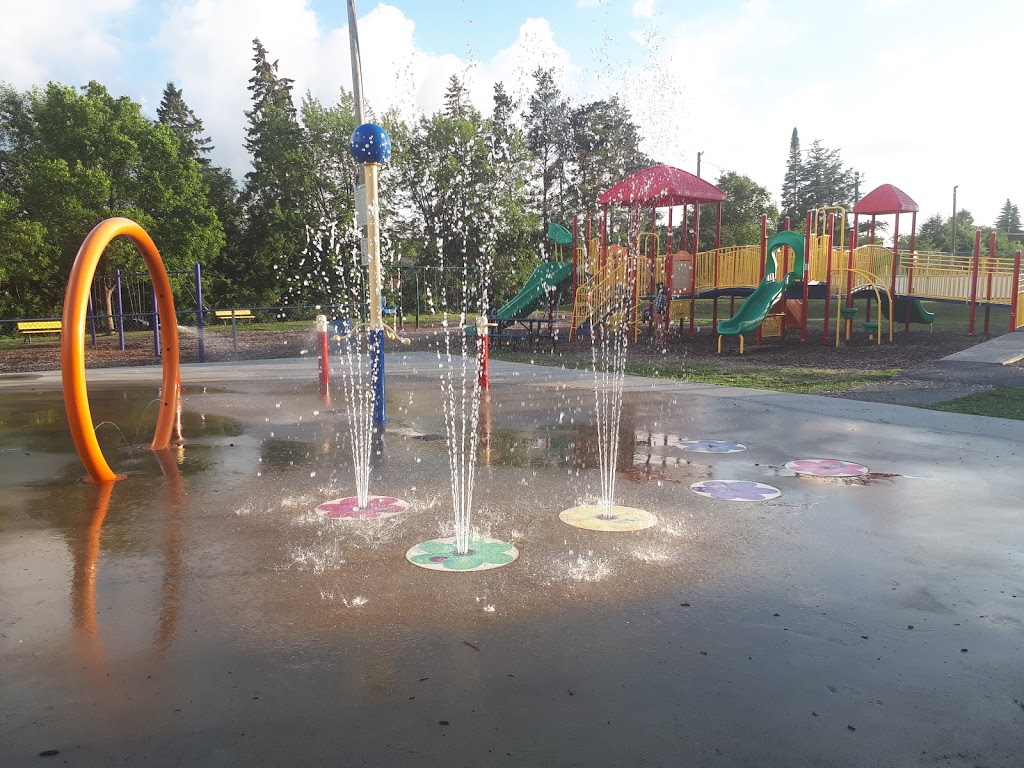 Ridge Crest Water Park | 1437 Roy Ave, Sudbury, ON P3A 2N9, Canada | Phone: (705) 674-4455