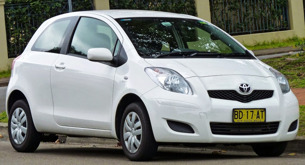 Wiki Car and Truck Rental - Toronto | 640 Dixon Rd, Toronto, ON M9W 1J1, Canada | Phone: (416) 536-8513
