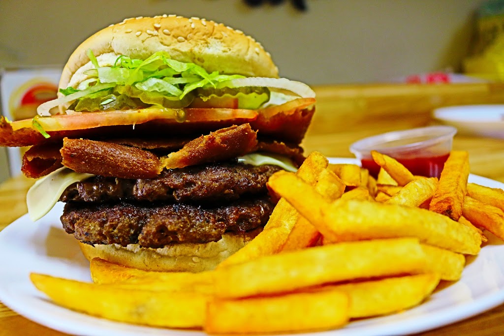 Queen Donair | 10068 156 St NW, Edmonton, AB T5P 2P8, Canada | Phone: (780) 489-1796