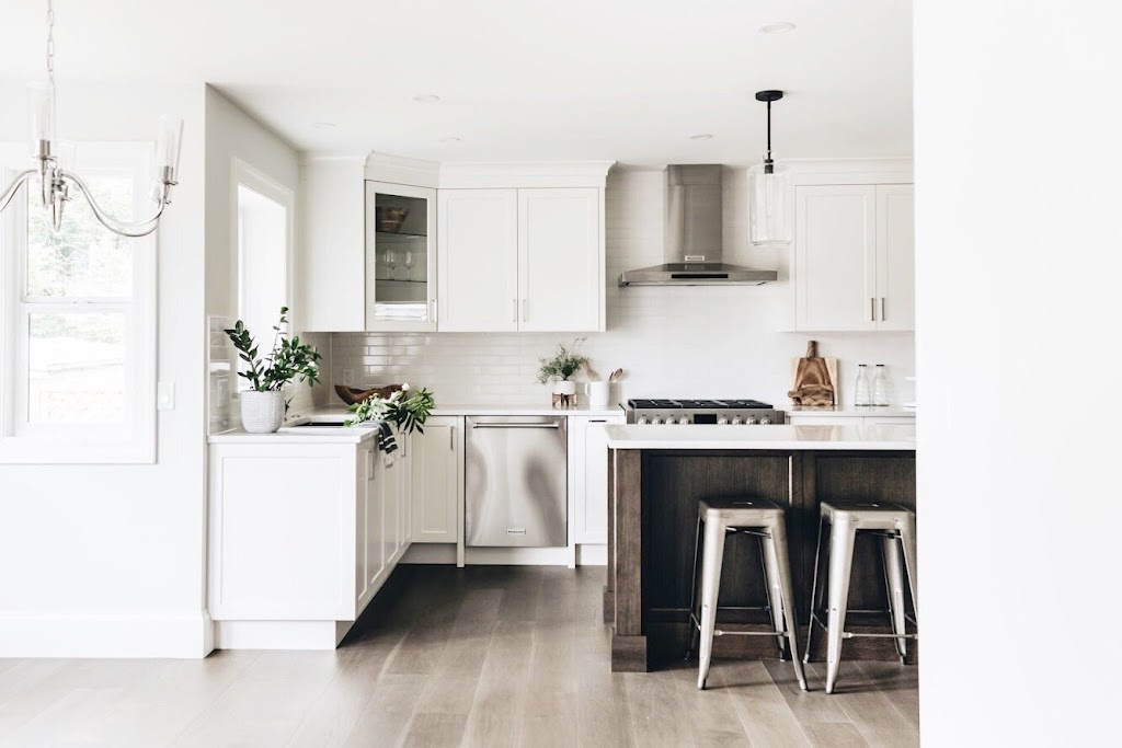 The Designory House | 2380 Christopherson Rd, Surrey, BC V4A 3L4, Canada | Phone: (604) 866-8487