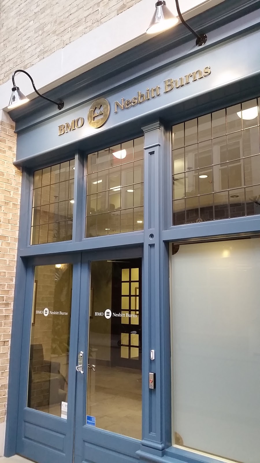 BMO Nesbitt Burns | 649 Scottsdale Dr, Guelph, ON N1G, Canada, Canada | Phone: (519) 823-1000