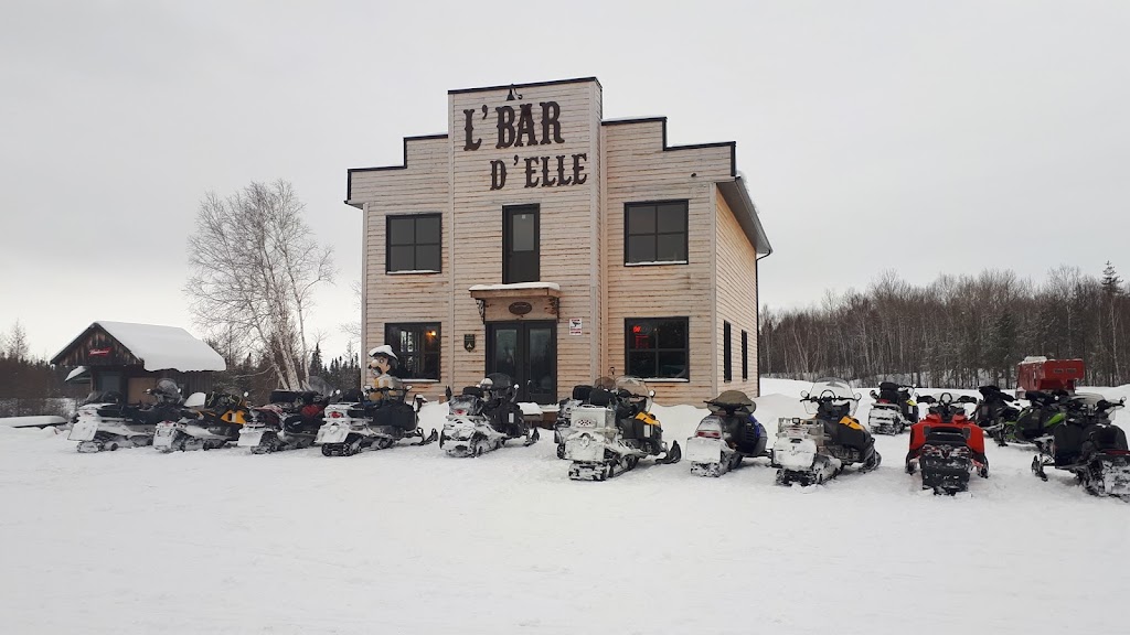 Domaine Du Ranch (LBar dElle) | 591 QC-169, Sainte-Jeanne-dArc, QC G0W 1E0, Canada | Phone: (418) 276-3064