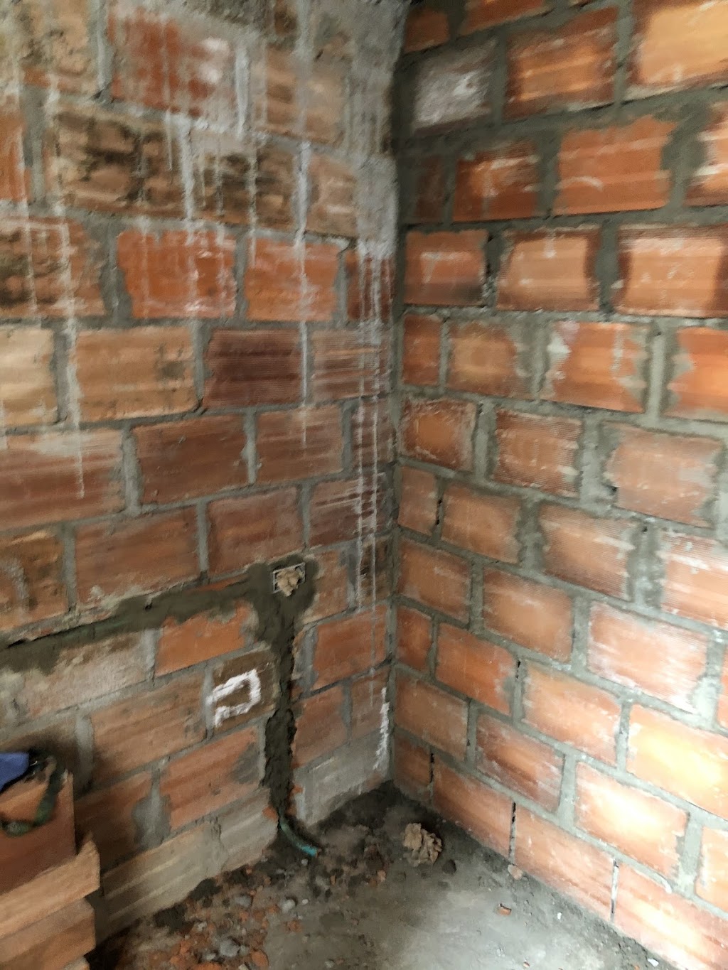 V.L.construction clean services ltd | 55 Skyview Link NE, Calgary, AB T3N 1P6, Canada | Phone: (403) 404-3073