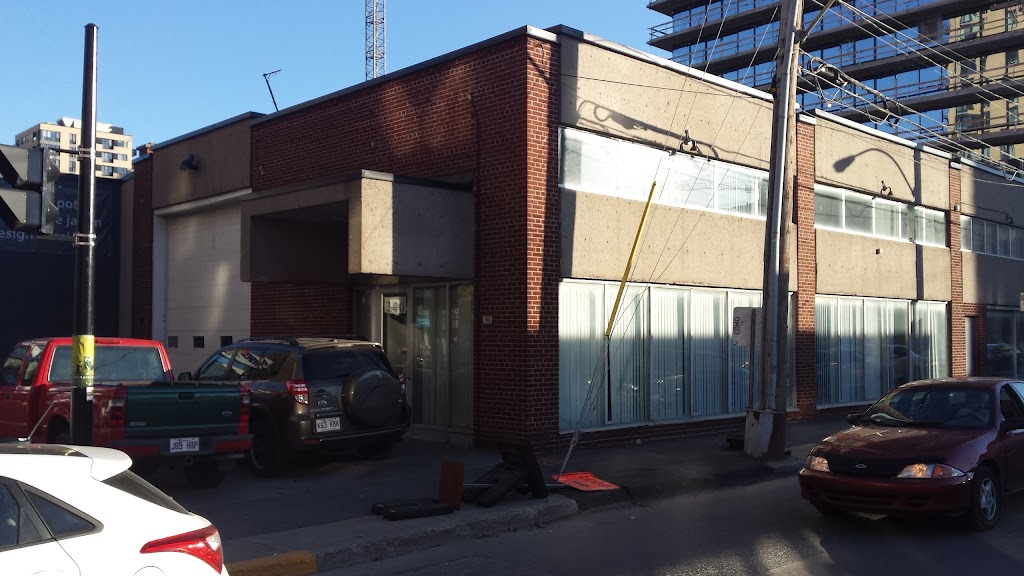 Idc Kyd Courriers 367 Rue Isabey, SaintLaurent, QC H4T 1Y2, Canada