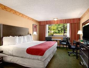 Days Inn by Wyndham Bellingham | 215 N Samish Way, Bellingham, WA 98225, USA | Phone: (360) 734-8830
