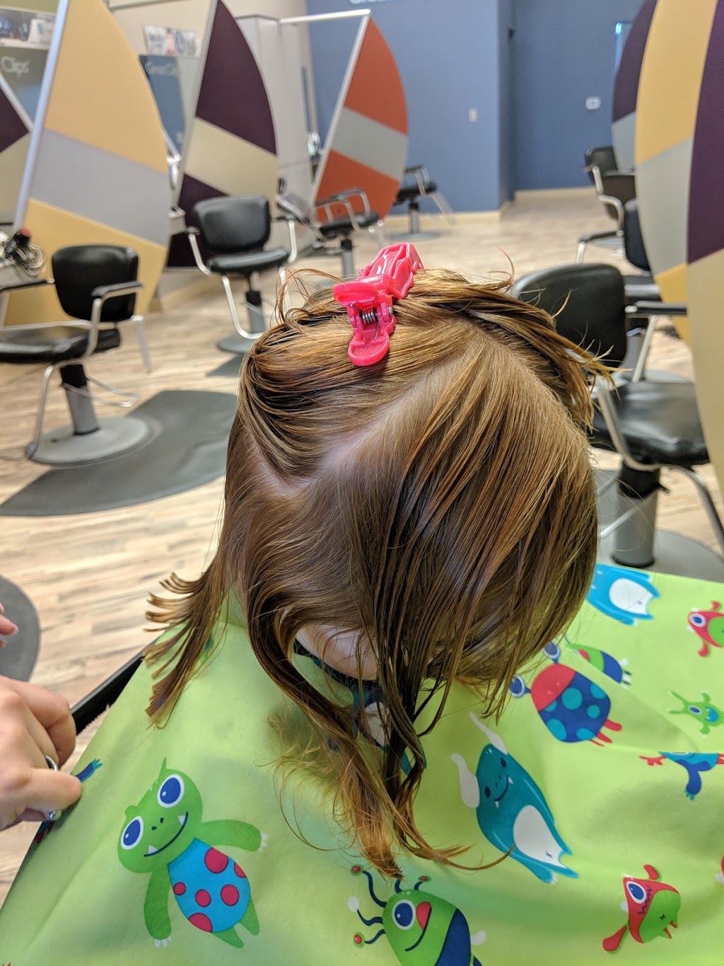 Great Clips | 494 Big Bay Point Rd Ste 102, Barrie, ON L4N 3Z5, Canada | Phone: (705) 726-9996