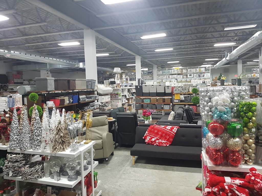 Maison En Gros | 3780 Bd des Sources, Dollard-des-Ormeaux, QC H9B 1Z9, Canada | Phone: (514) 685-6046
