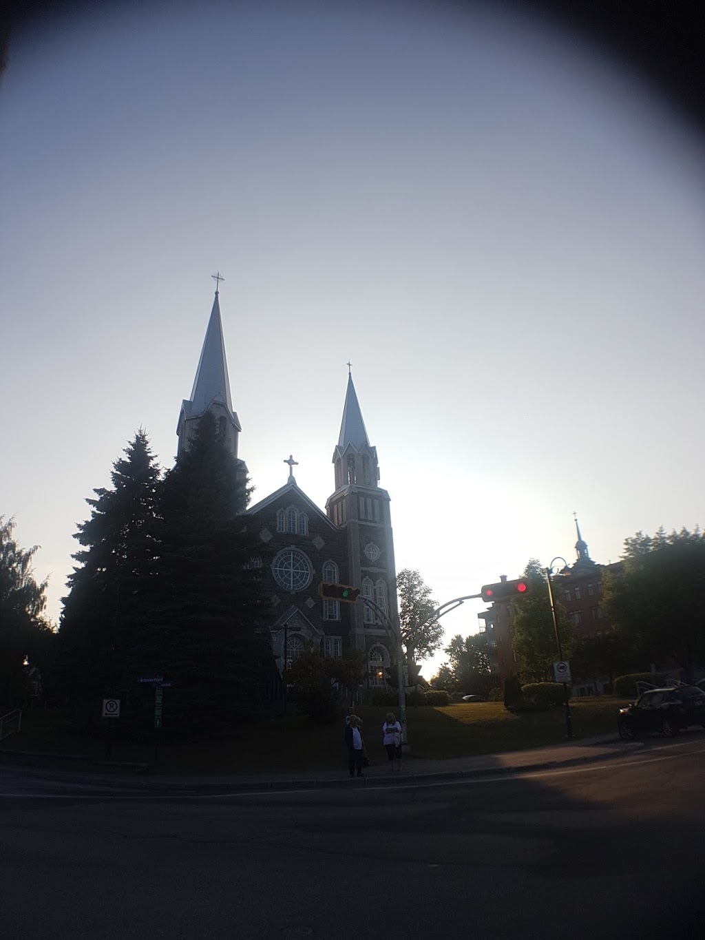 Presbytere de Baie-St-Paul | 1 Place de lÉglise, Baie-Saint-Paul, QC G3Z 1S9, Canada | Phone: (418) 435-2118