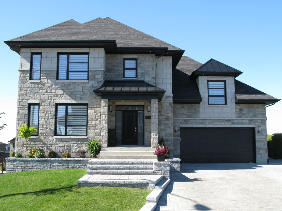 First Class Constructions | 17 Chem. des Mélèzes, Lac-Beauport, QC G3B 2B1, Canada | Phone: (418) 780-0888
