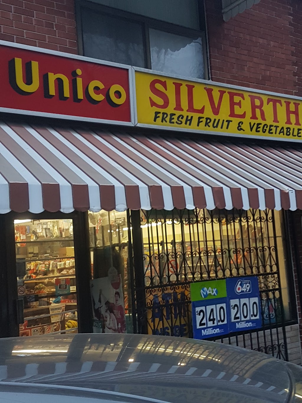 Silverthorn Market convenience | 467 Silverthorn Ave, York, ON M6M 3H6, Canada | Phone: (416) 651-1984